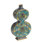 A CLOISONNE ENAMEL DOUBLE-GOUR
