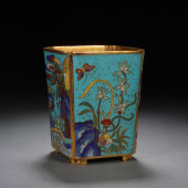 A CLOISONNE SQUARE - SHAPED BR