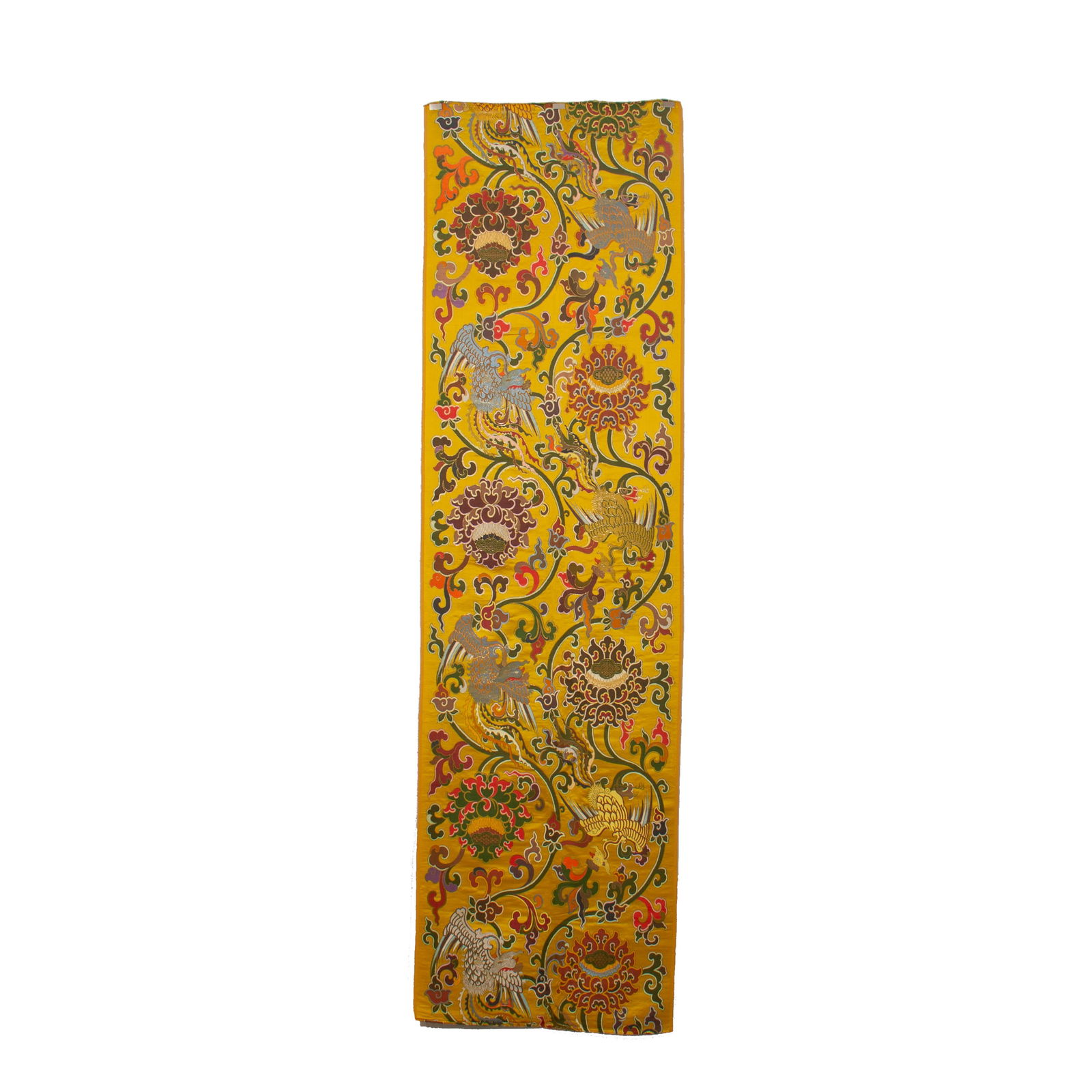 A CLOUD-PATTERN BROCADE EMBROIDERED