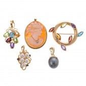 A COLLECTION OF 14K BROOCHES &
