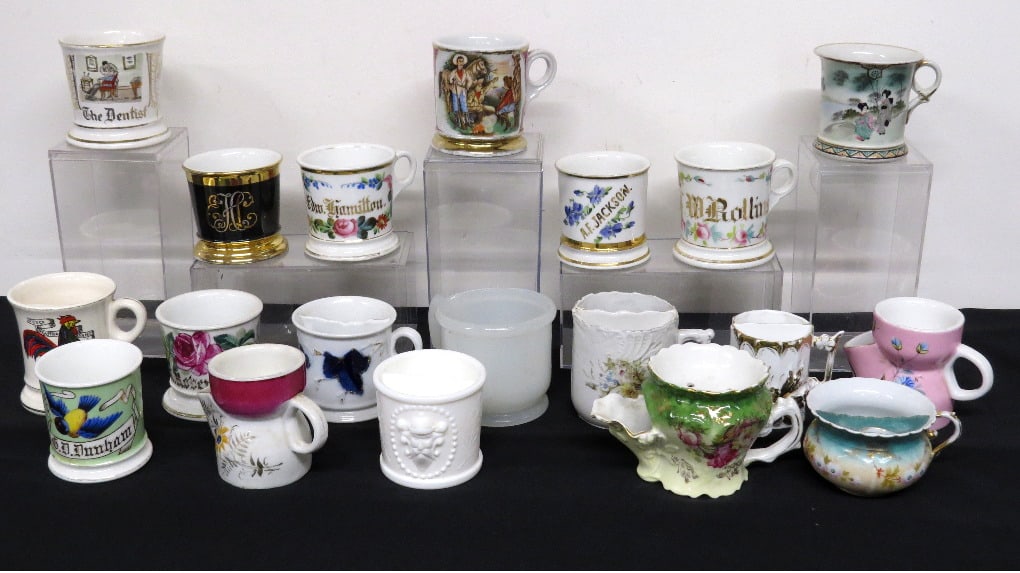 A COLLECTION OF 19 ANTIQUE