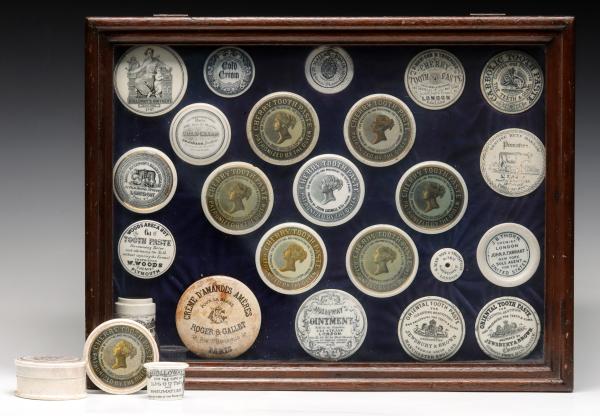 A COLLECTION OF 19TH CENTURY