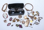 A COLLECTION OF ANTIQUE & VINT