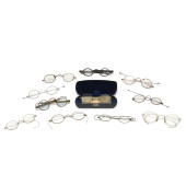 A COLLECTION OF ANTIQUE SPECTA