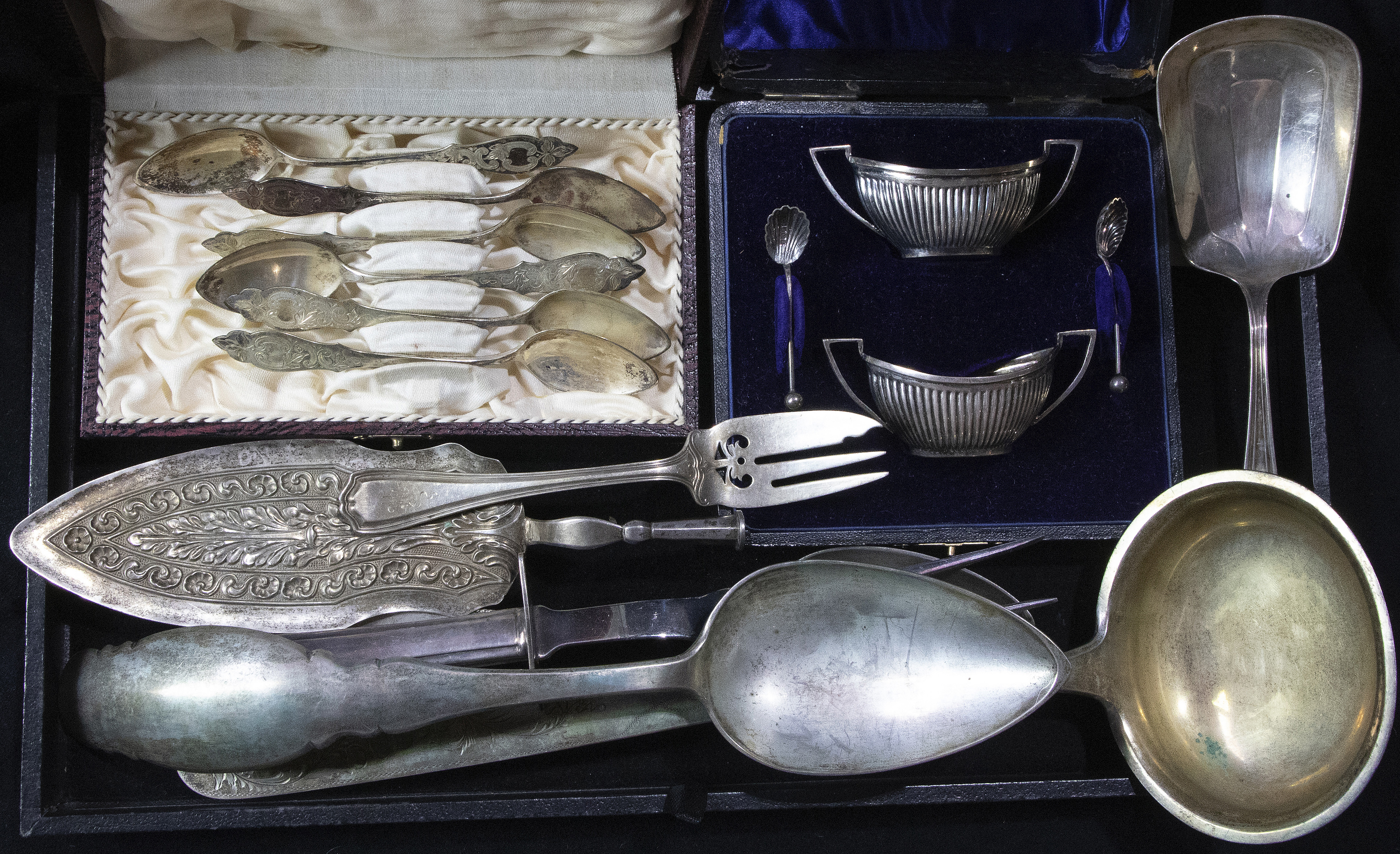 A COLLECTION OF ASSORTED STERLING