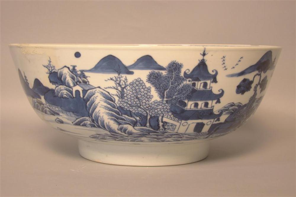 A COLLECTION OF BLUE AND WHITE