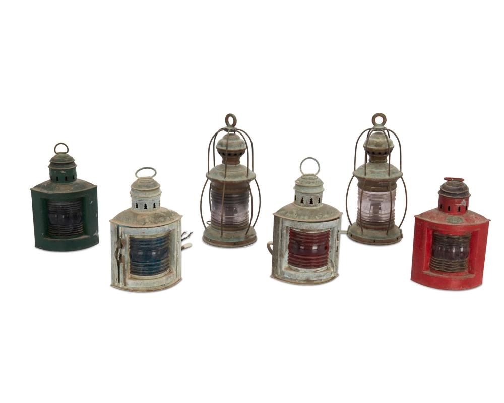 A COLLECTION OF BRASS MARITIME