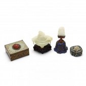 A COLLECTION OF CHINESE DECORA