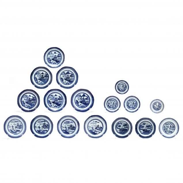 A COLLECTION OF CHINESE EXPORT