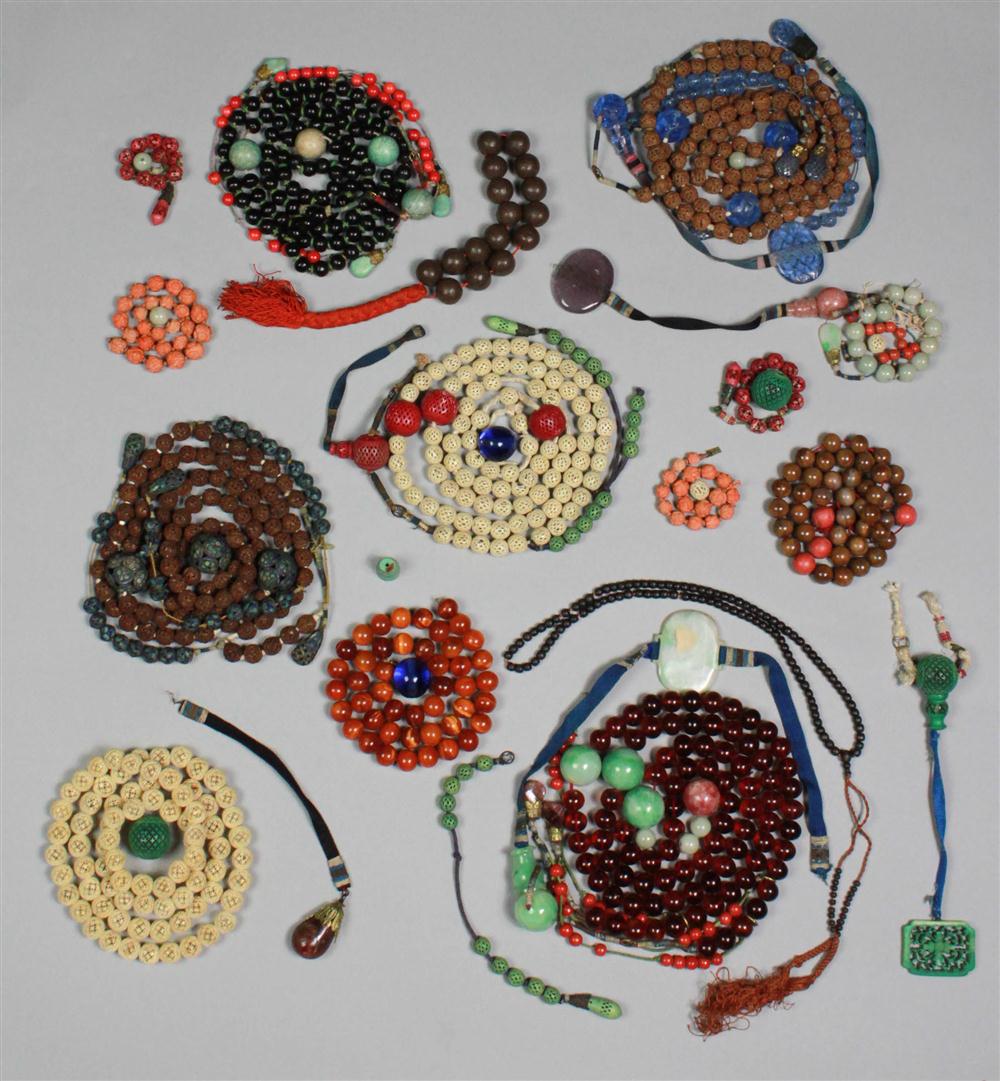 A COLLECTION OF CHINESE MANDARIN