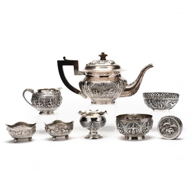 A COLLECTION OF EIGHT SOUTHEAST