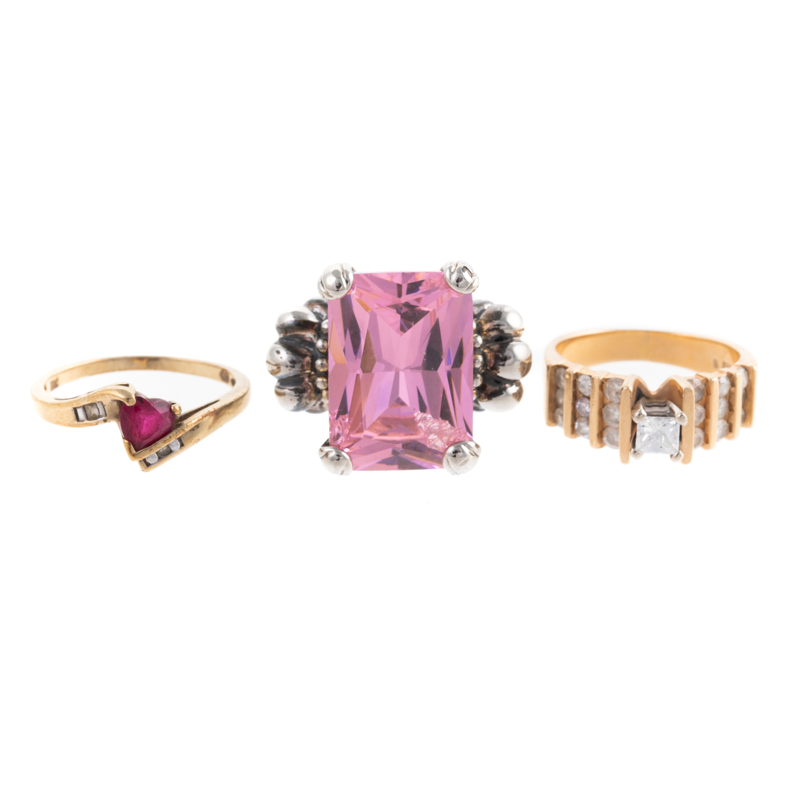 A COLLECTION OF GEMSTONE RINGS 1)