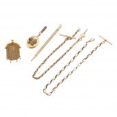 A COLLECTION OF JEWELLERY To i