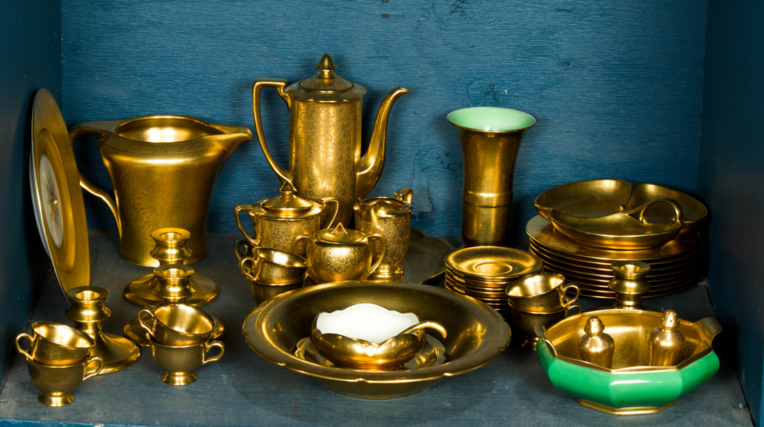 A COLLECTION OF PICKARD GILT