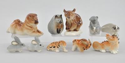 A Collection of Ten Porcelain
