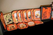 A COLLECTION OF VINTAGE HALLOW