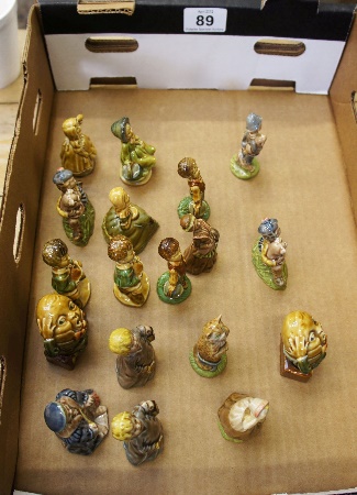 A collection of Wade Large