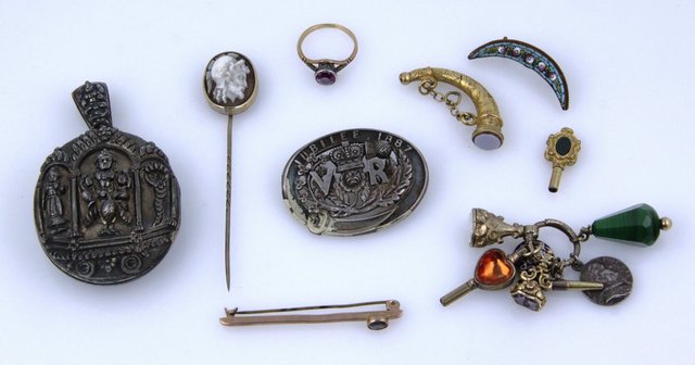 A collection of watch keys and