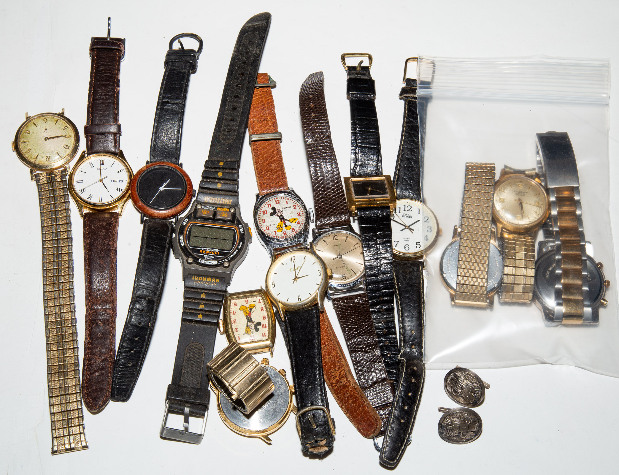 A COLLECTION OF WATCHES Including