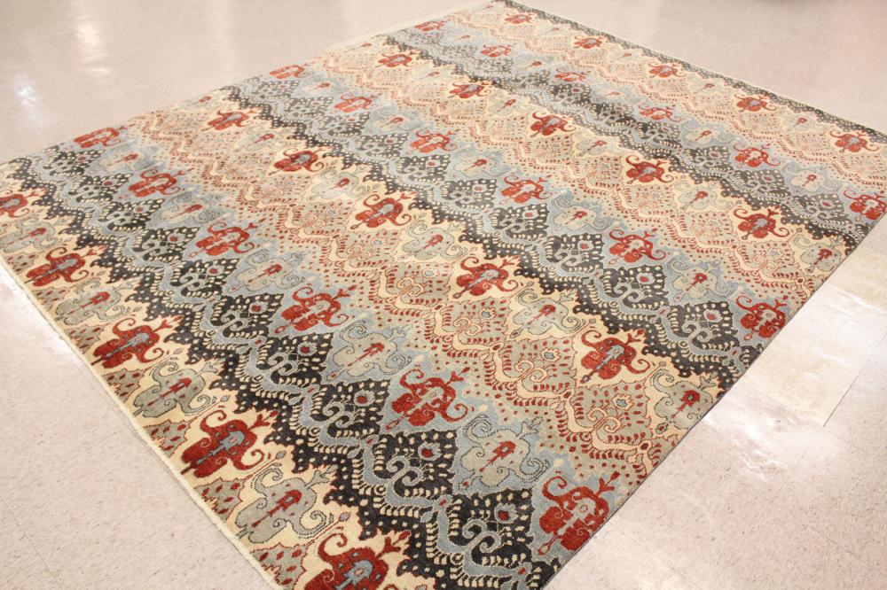 A CONTEMPORARY HAND KNOTTED INDIA