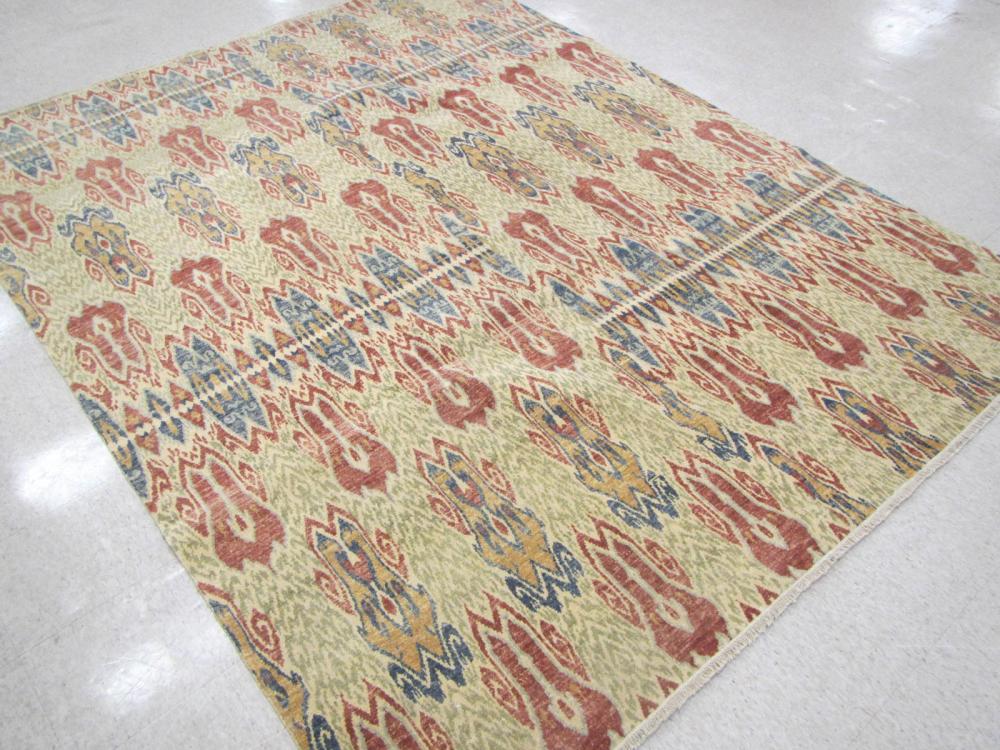 A CONTEMPORARY HAND KNOTTED