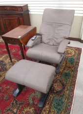 A CONTEMPORARY MASSAGE CHAIR A