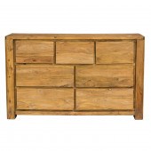 A CONTEMPORARY NATURAL FINISH
