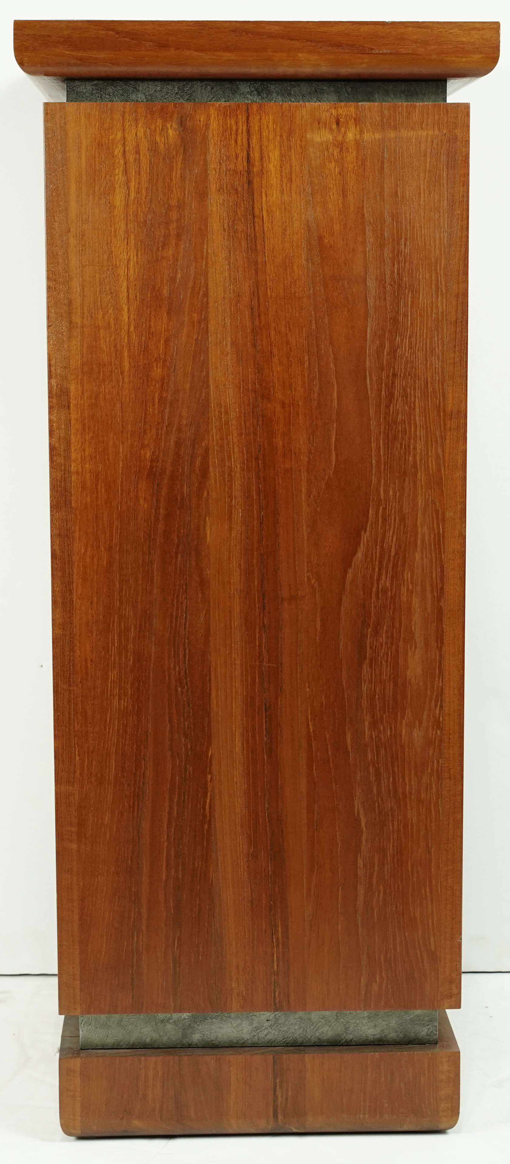 A CONTEMPORARY PEDESTAL, HAVING