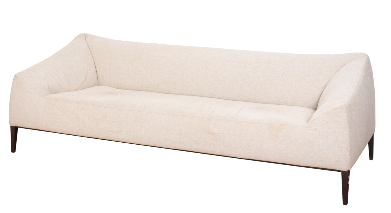 A CONTEMPORARY POLIFORM THREE