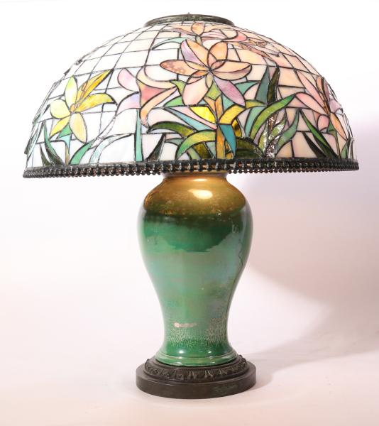 A CONTEMPORARY STAINED, LEADED LAMP