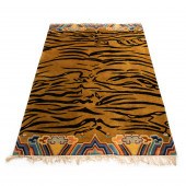 A CONTEMPORARY TIBETAN WOOL "T