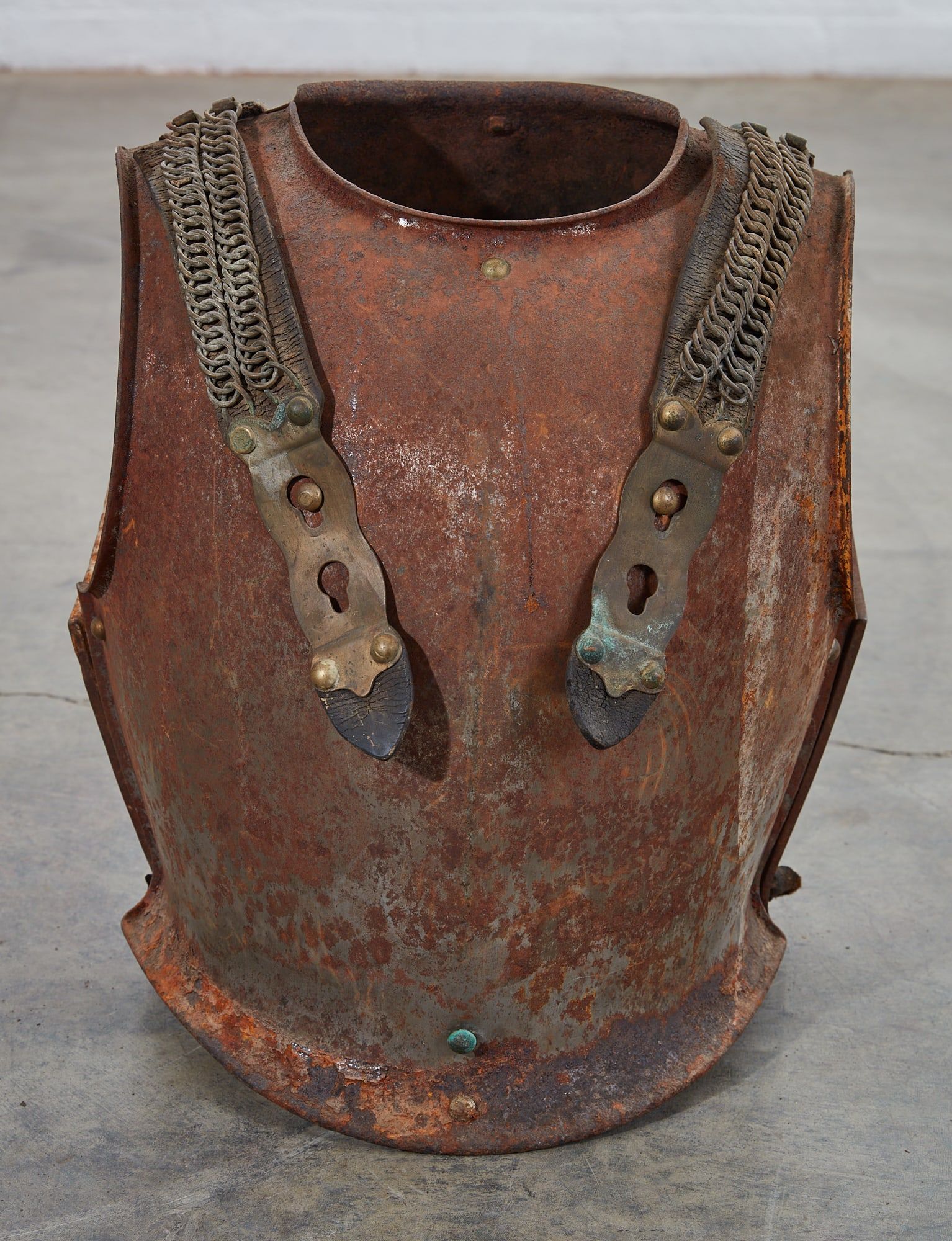 A CONTINENTAL ARMOR BREAST AND BACK