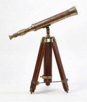 A CONTINENTAL BRASS TELESCOPE
