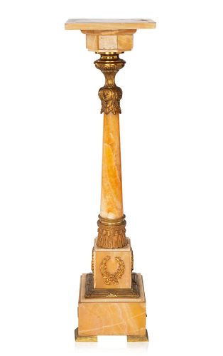 A CONTINENTAL NEOCLASSICAL STYLE