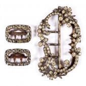A Continental paste set buckle