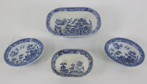 A Copeland blue and white