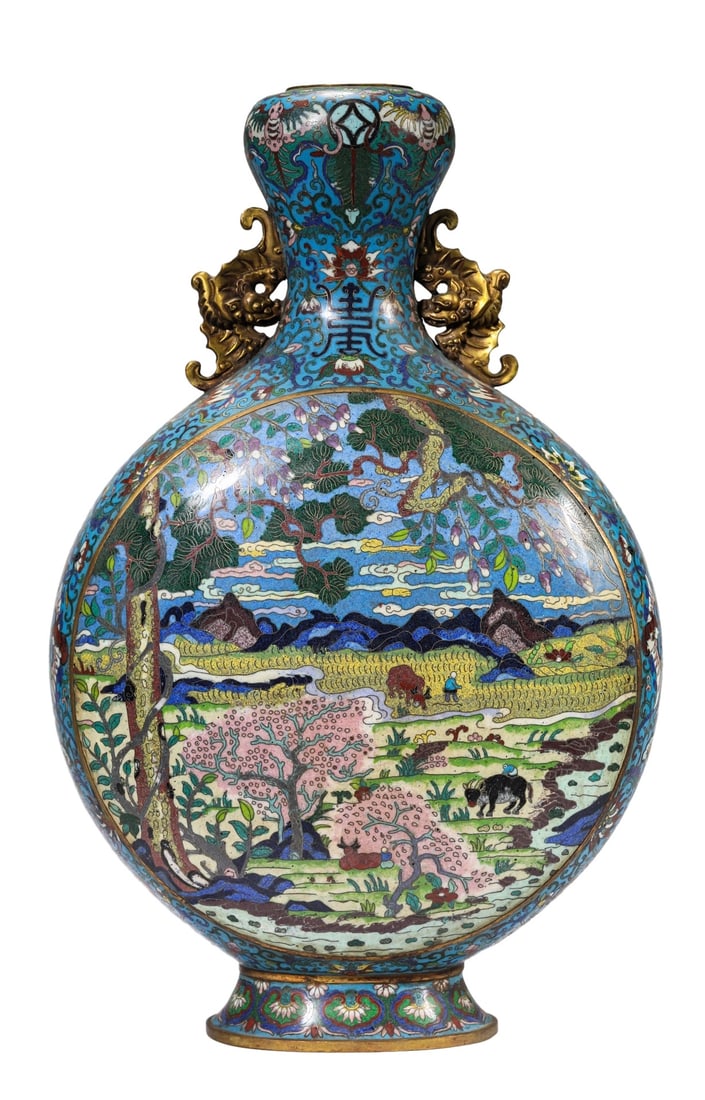 A COPPER-BODY CLOISONNé ENAMEL