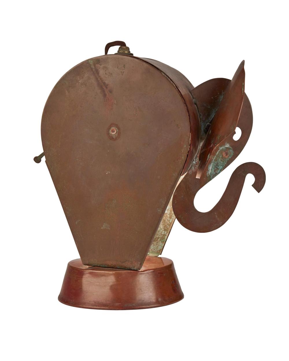 A COPPER ELEPHANT TABLE LAMPA