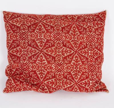 A cushion of Fez embroidery,
