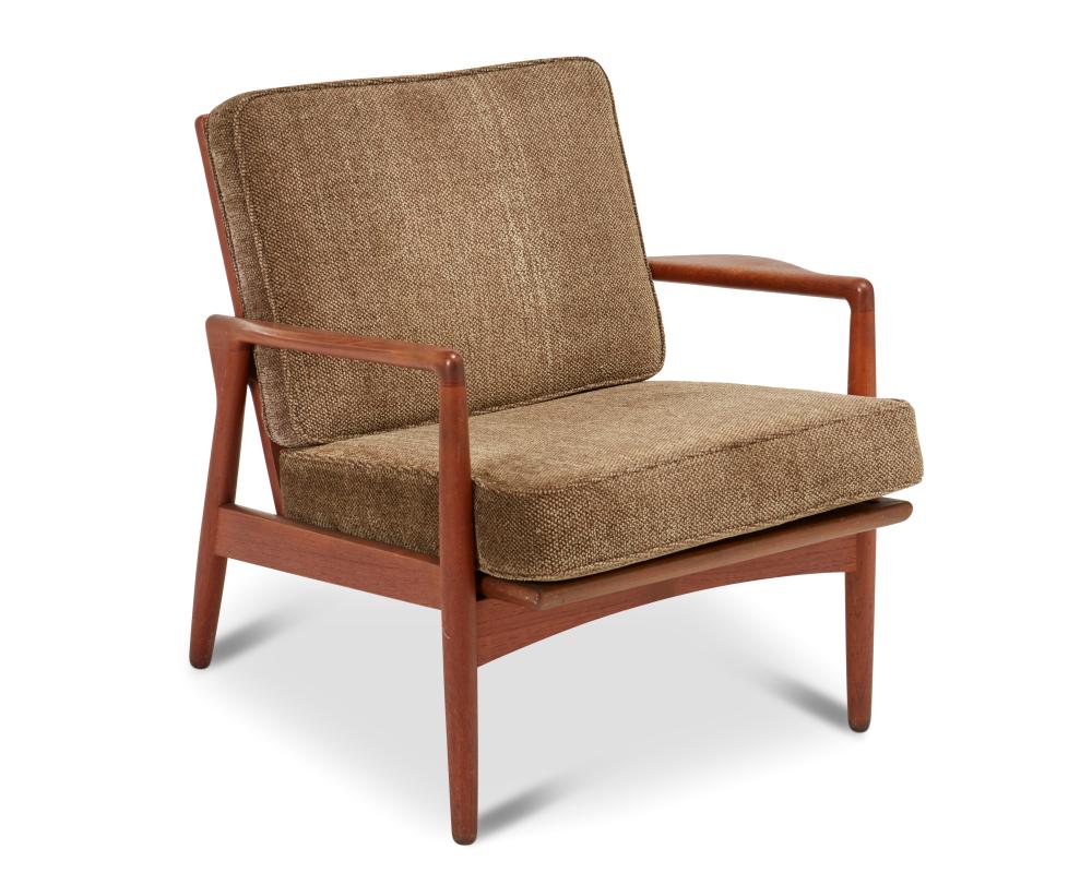 A DANISH MODERN ARMCHAIRA Danish