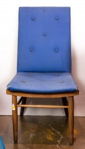 A DANISH MODERN LOUNGE CHAIR A