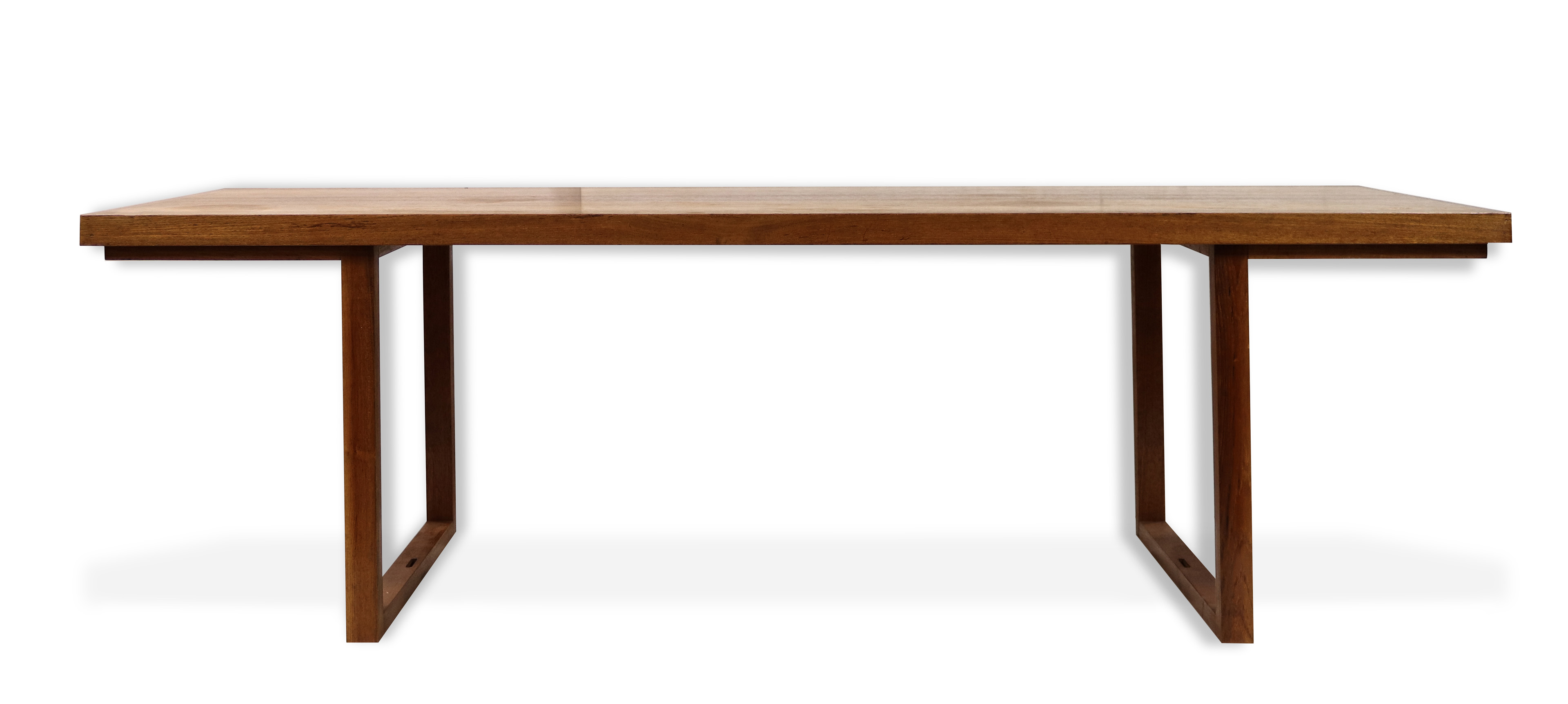 A DANISH MODERN TEAK COCKTAIL TABLE
