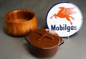 A DANSK ENAMELWARE DUTCH OVEN,