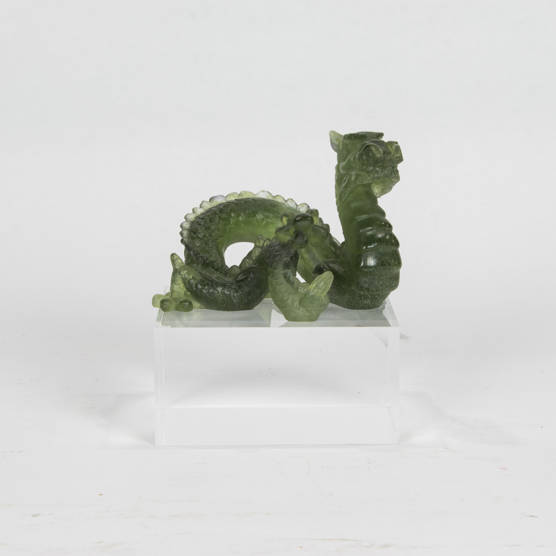 A DAUM LIMITED EDITION PATE DE