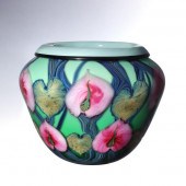 A DAVID LOTTON ART GLASS VASE