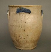 A DEHAVEN STONEWARE CROCKA 19t