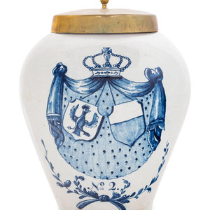 A Delft Blue and White Tobacco