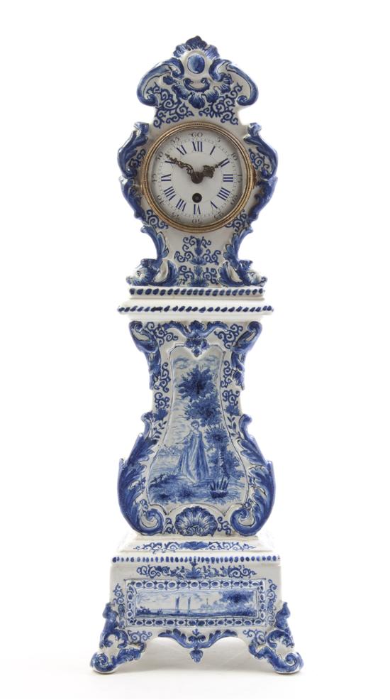 * A Delft Ceramic Model of a Tall
