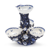 A DELFT TRIPLE SHELL SWEETMEAT