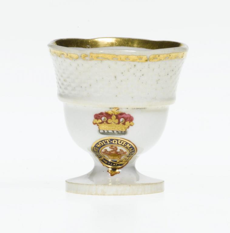 A DERBY CRESTED EGG CUP of bell